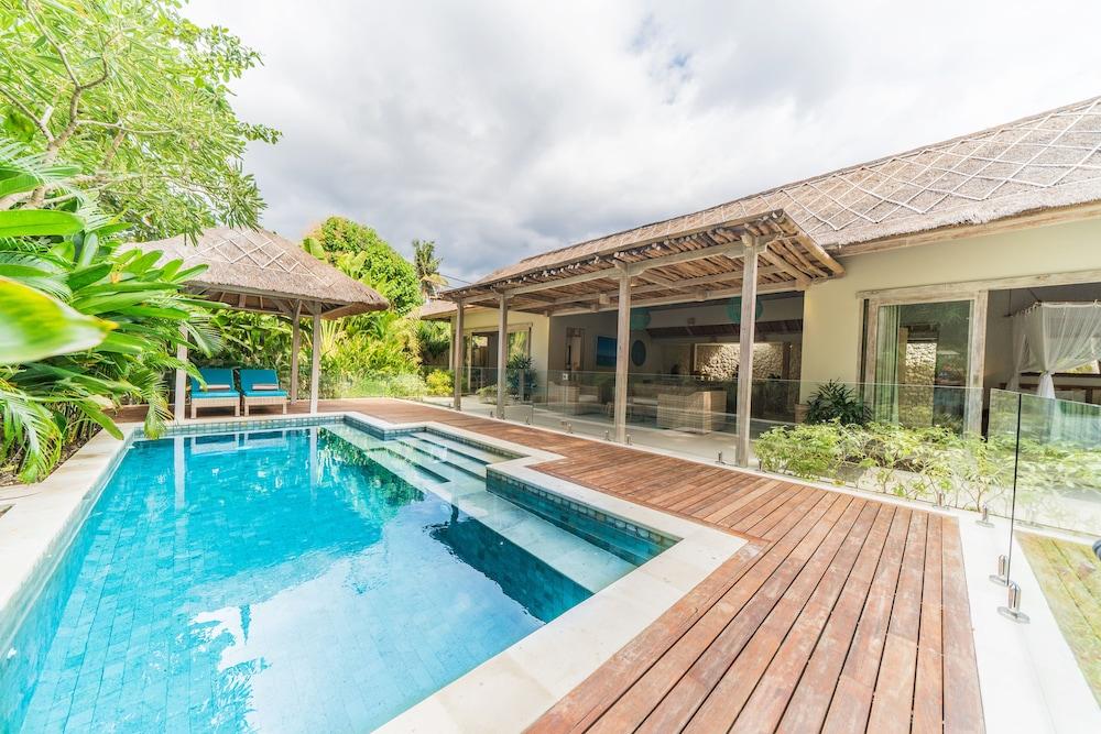 Hai Tide Beach Resort Lembongan Eksteriør billede